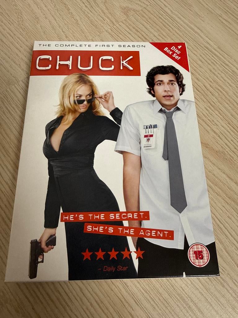 Chuck - The Complete First Season DVD Box Set, Cd's en Dvd's, Dvd's | Tv en Series, Vanaf 16 jaar, Ophalen of Verzenden, Zo goed als nieuw