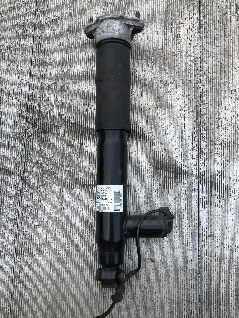 Airmatic schokbreker W212 E Klasse A2123204330 Links, Niet ingevuld, Gebruikt, Mercedes-Benz, Niet ingevuld
