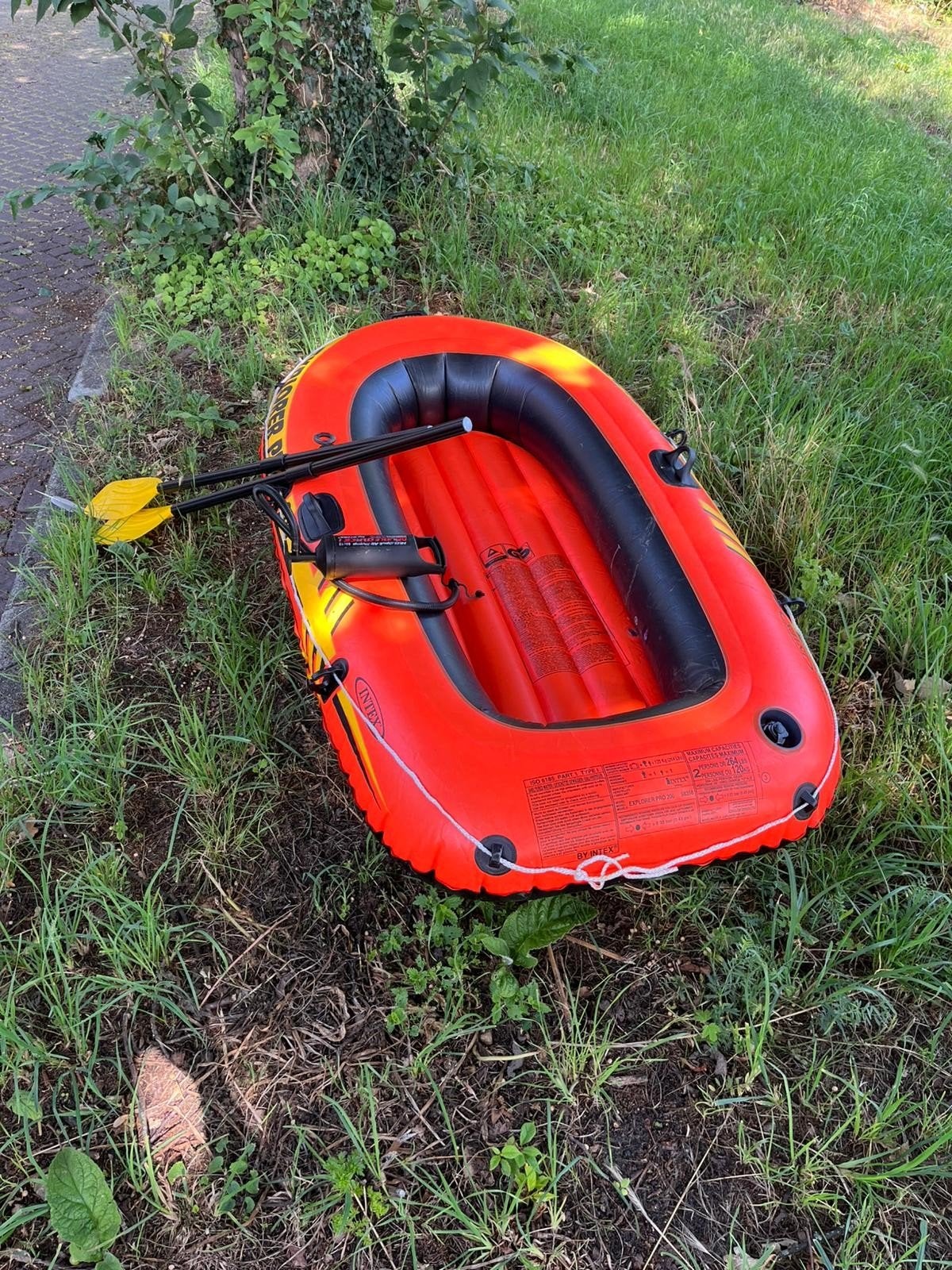 Explorer Pro 200 Opblaasboot - Zeer Goede Staat, Ophalen of Verzenden, Zo goed als nieuw