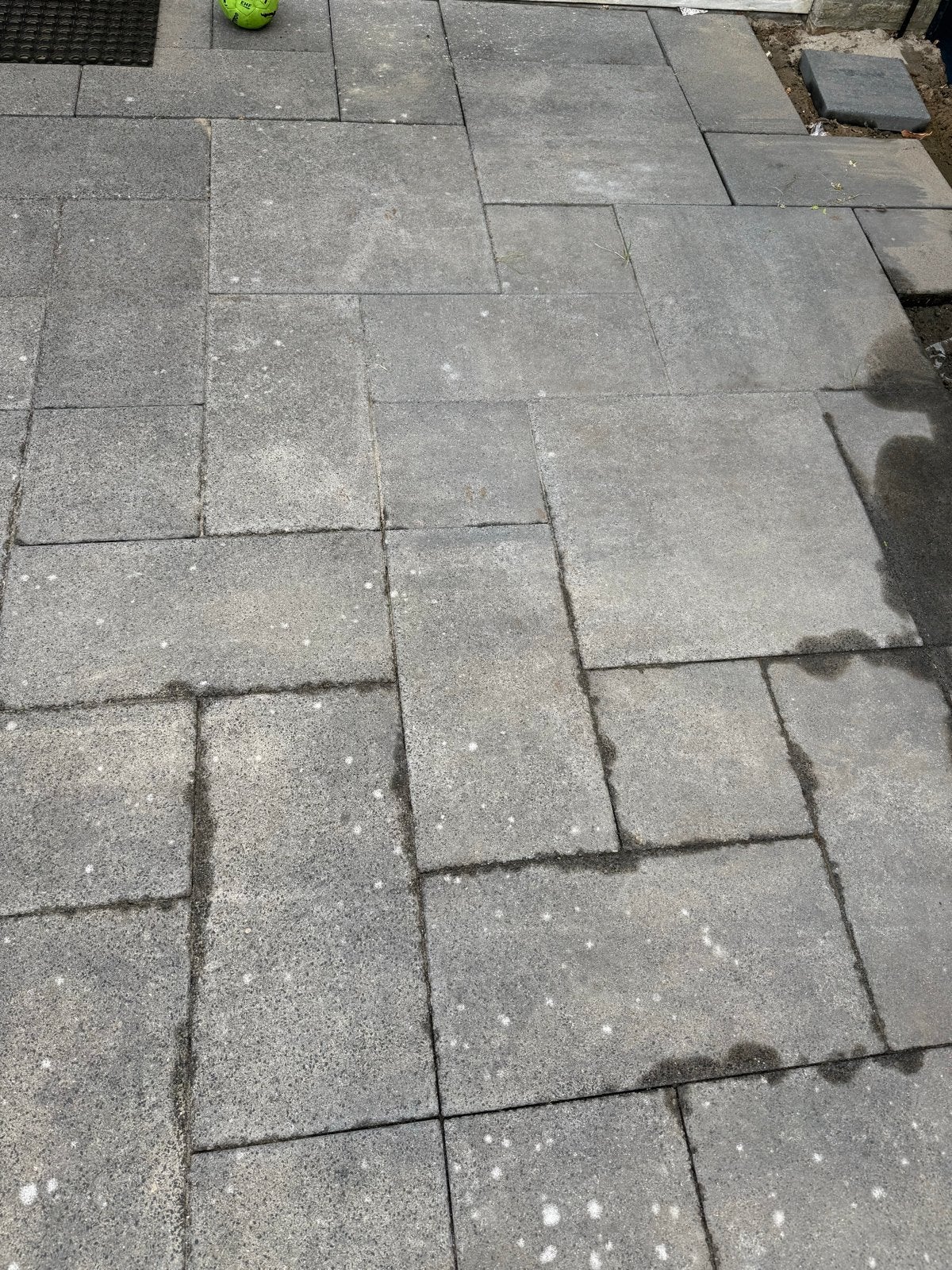 Gratis 18m2 Gebruikte betonnen terrastegels - Diverse maten, Ophalen, Gebruikt, 10 m² of meer, Beton