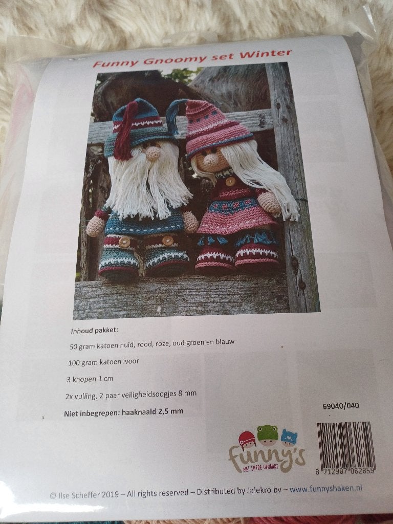 Funny Gnoomy set Winter haakpakket Nieuw! Funnys haken retro, Hobby en Vrije tijd, Ophalen of Verzenden, Nieuw, Haken, Patroon of Boek