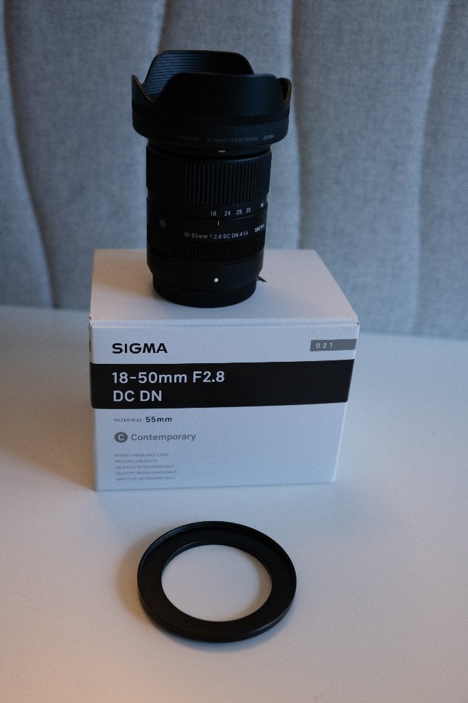 Sigma 18-50mm F2.8 DC DN Contemporary — Fujifilm X-mount, Audio, Tv en Foto, Fotografie | Lenzen en Objectieven, Ophalen of Verzenden