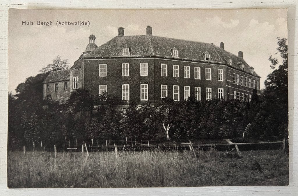 Oude Ansichtkaart - 's-Heerenberg - Kasteel Bergh, Verzamelen, Ansichtkaarten | Nederland, Ophalen of Verzenden, Voor 1920, Ongelopen