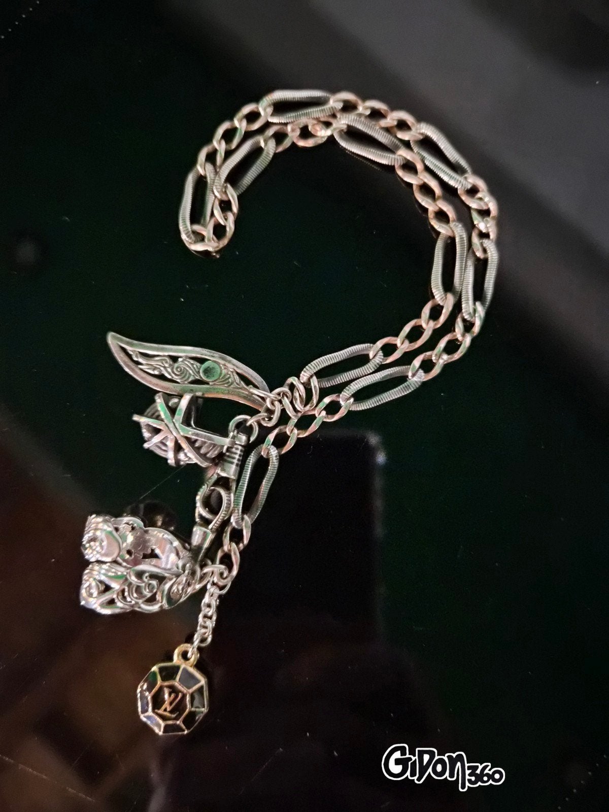 Antique Victorian Silver Niello, Gold plated chain w/Louis V, Ophalen of Verzenden, Zilver