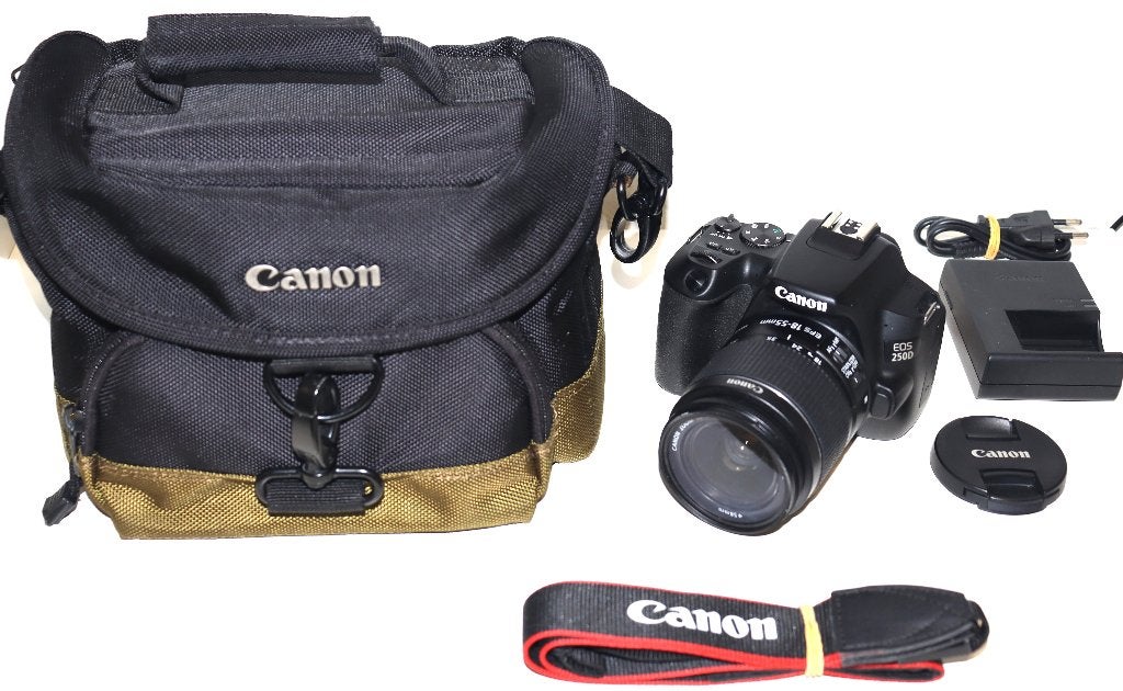 Canon EOS 250D Spiegelreflexcamera met lens en tas, Audio, Tv en Foto, Bluetooth, Spiegelreflex, Canon, Ophalen of Verzenden