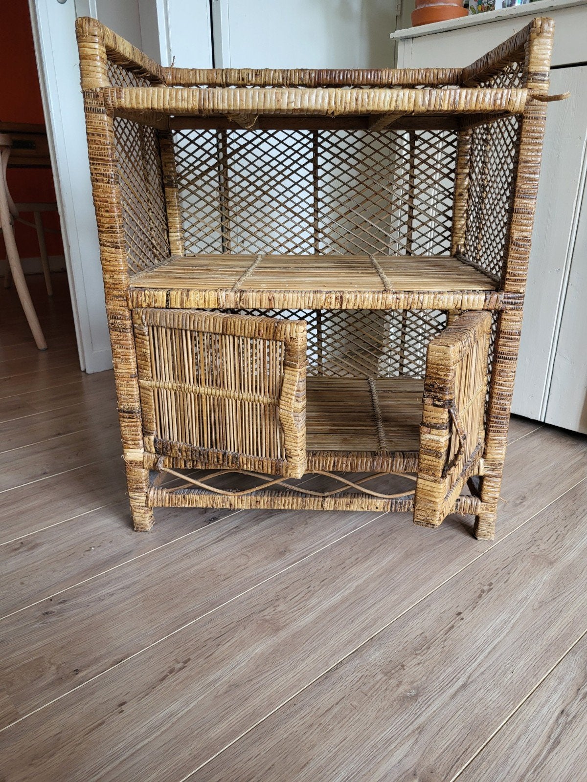 Leuk rieten kastje 61x40x76, Ophalen, Gebruikt