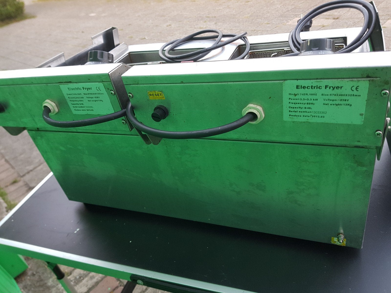 Professionele dubbele friteuse 2x 6L aftapkraan, 4 liter of meer, Ophalen of Verzenden, Gebruikt, Duo-friteuse