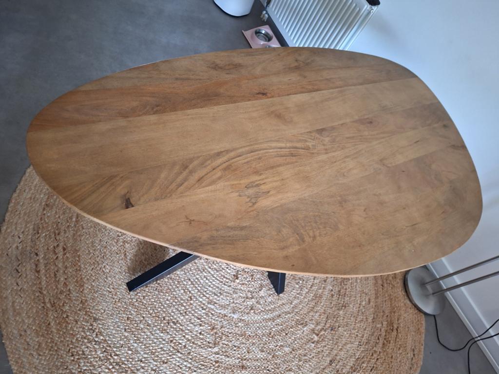 Bieden mangohout eettafel160cm en salontafel organische vorm, Huis en Inrichting, Tafels | Eettafels, Ophalen, 50 tot 100 cm, Zo goed als nieuw
