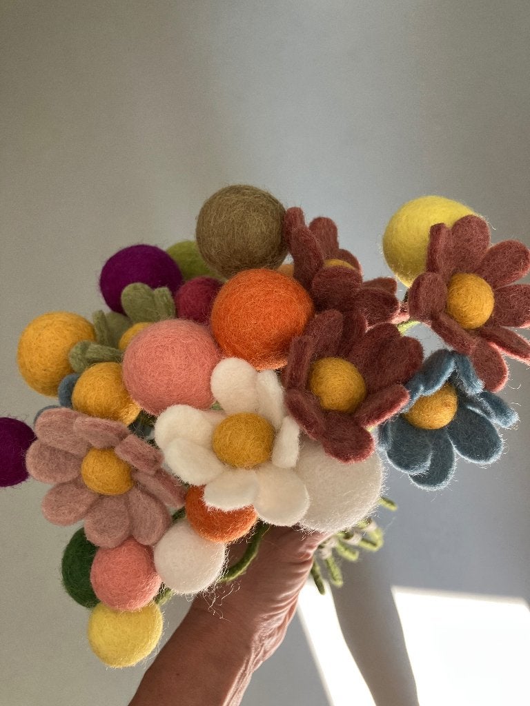 Gry & Sif handmade vilten bloemen, Binnen, 33 cm, Overige materialen, Ophalen of Verzenden