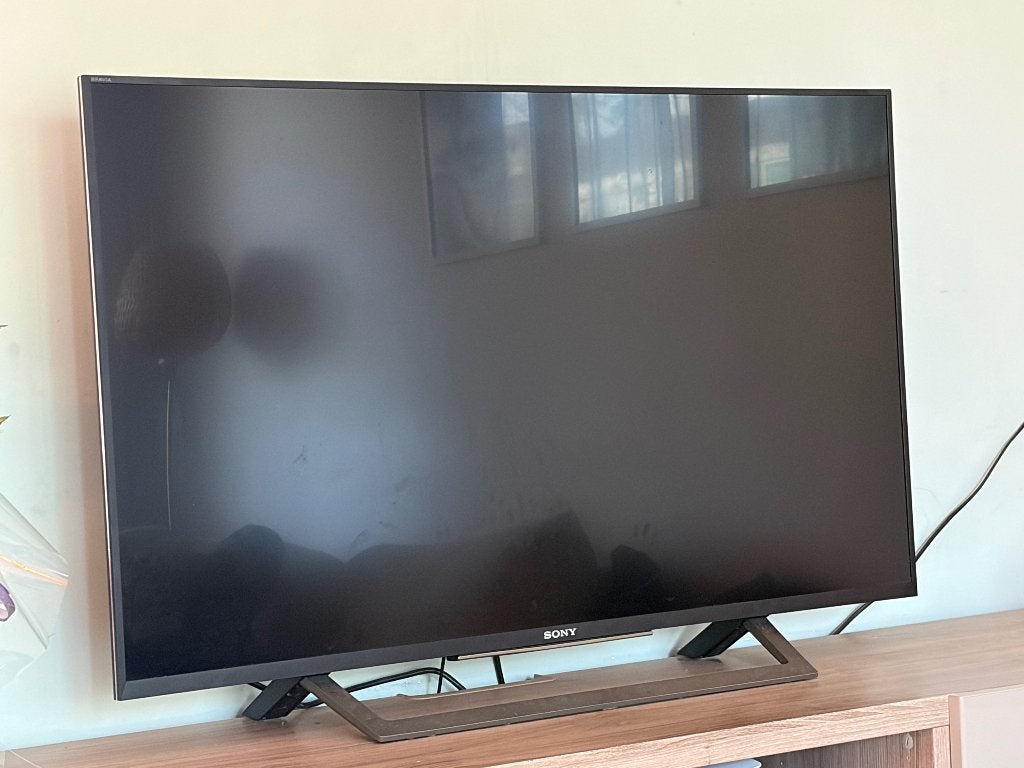 TV scherm 43 inch, Ophalen, 50 Hz, Full HD (1080p), Gebruikt