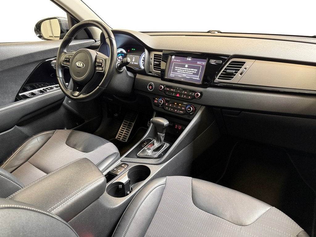 Kia Niro 1.6 GDi Hybrid DynamicPlusLine, Automaat, 12 maanden, Gebruikt, Leder