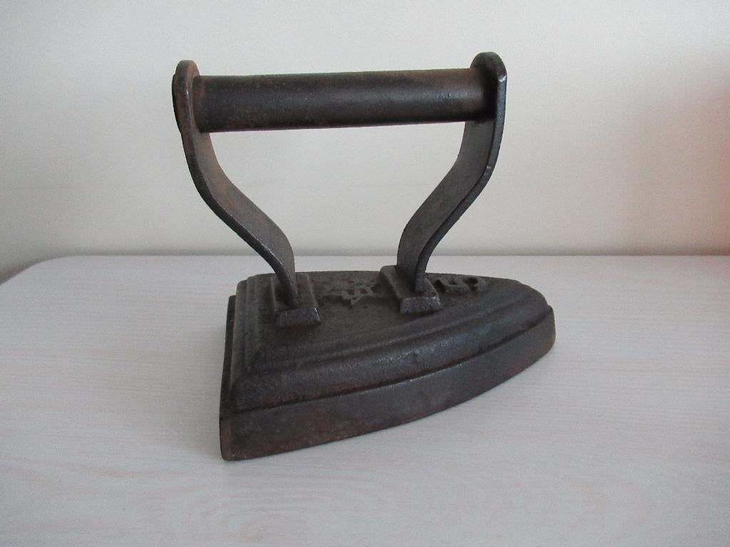 Strijkbout antiek, Antiek en Kunst, Antiek | Gereedschap en Instrumenten, Ophalen of Verzenden