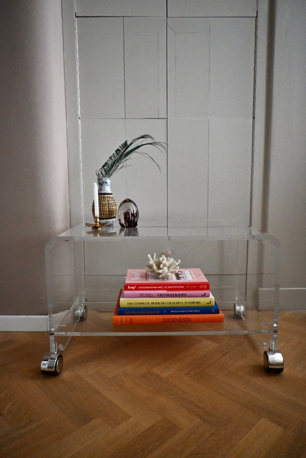 Michel Dumas plexiglas bijzettafel/lp tafel Roche Bobois’ 70, Ophalen, Kunststof, Gebruikt, 50 tot 100 cm