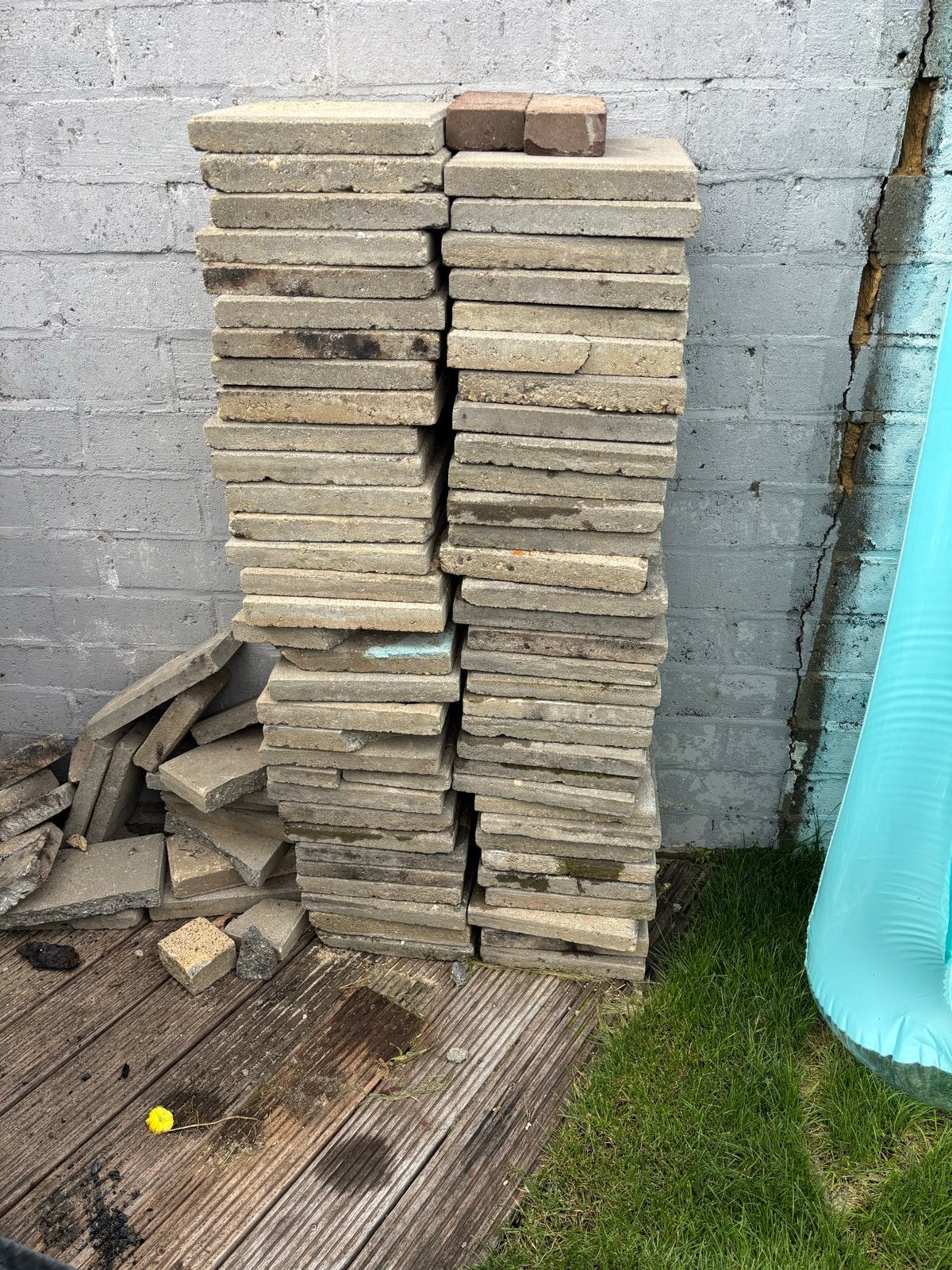 Gebruikte terrastegels van beton, diverse maten, Tuin en Terras, Ophalen, Gebruikt, 10 m² of meer, Beton
