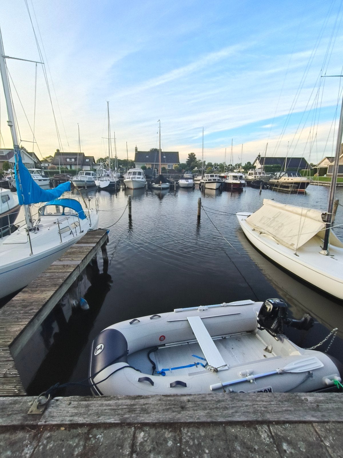 Ligplaats Lemmer 10,5 x 3,5m te huur t/m april 2027, Ophalen, Zeilboot of Motorboot