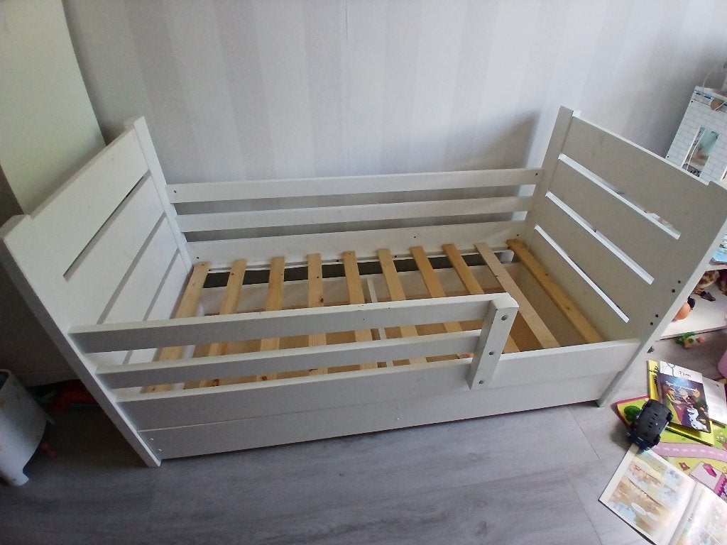 Peuterbed Rockwood Milly and Mo, Kinderen en Baby's, Kinderkamer | Bedden, Ophalen, 70 tot 85 cm, 140 tot 160 cm, Zo goed als nieuw