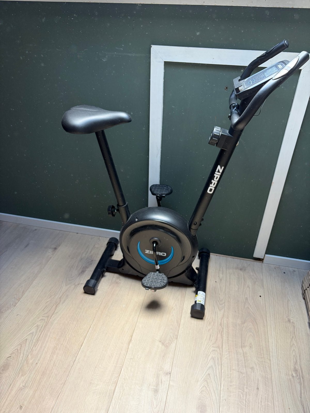 Zipro Hometrainer, Ophalen, Gebruikt, Metaal, Benen
