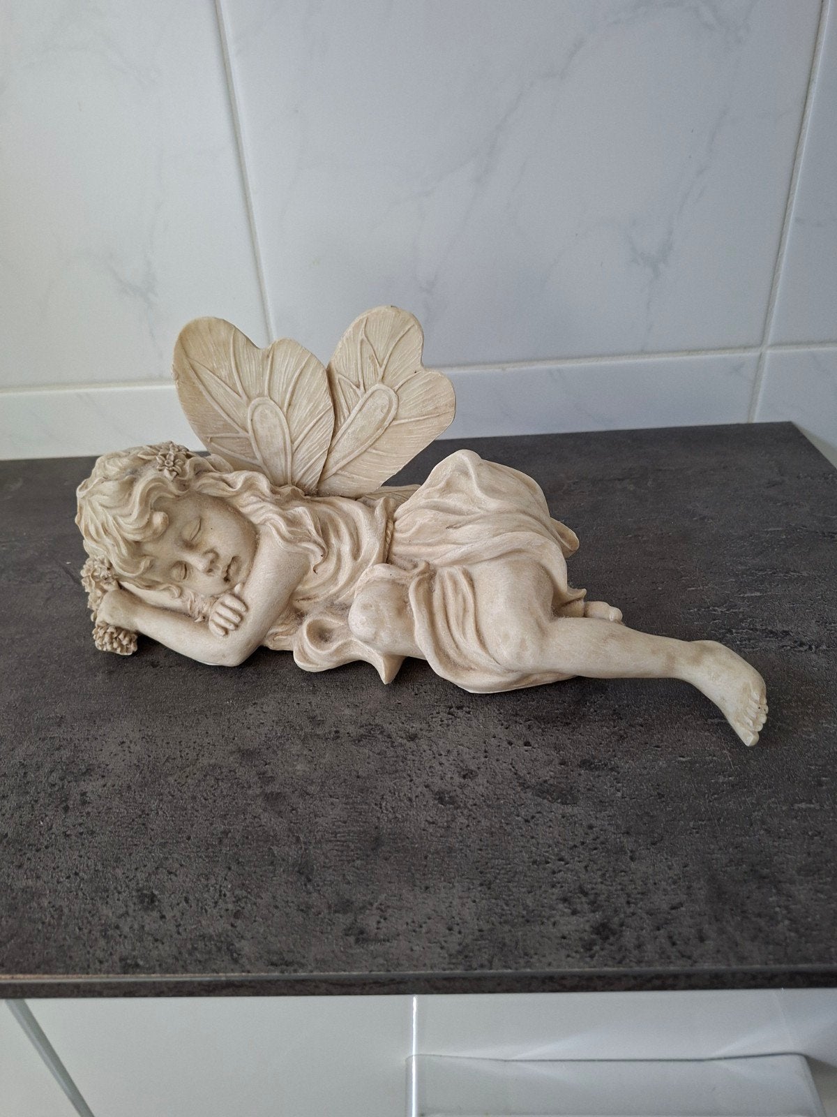 Slapende engel decoratiebeeldje, Ophalen, Beige, Composieten, Klassiek