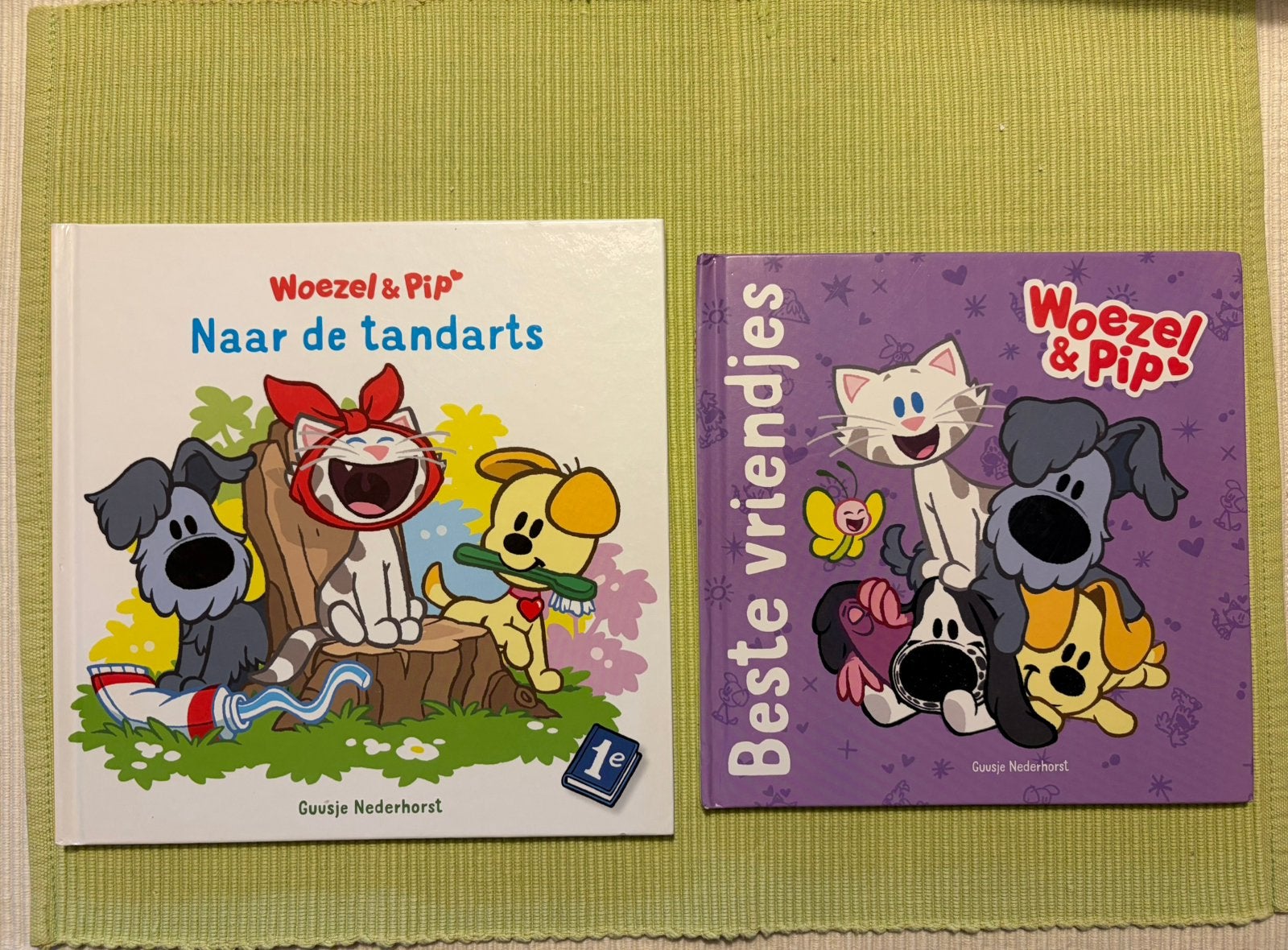 2 x Woezel & Pip (€2,00 per stuk), Ophalen of Verzenden, Gelezen