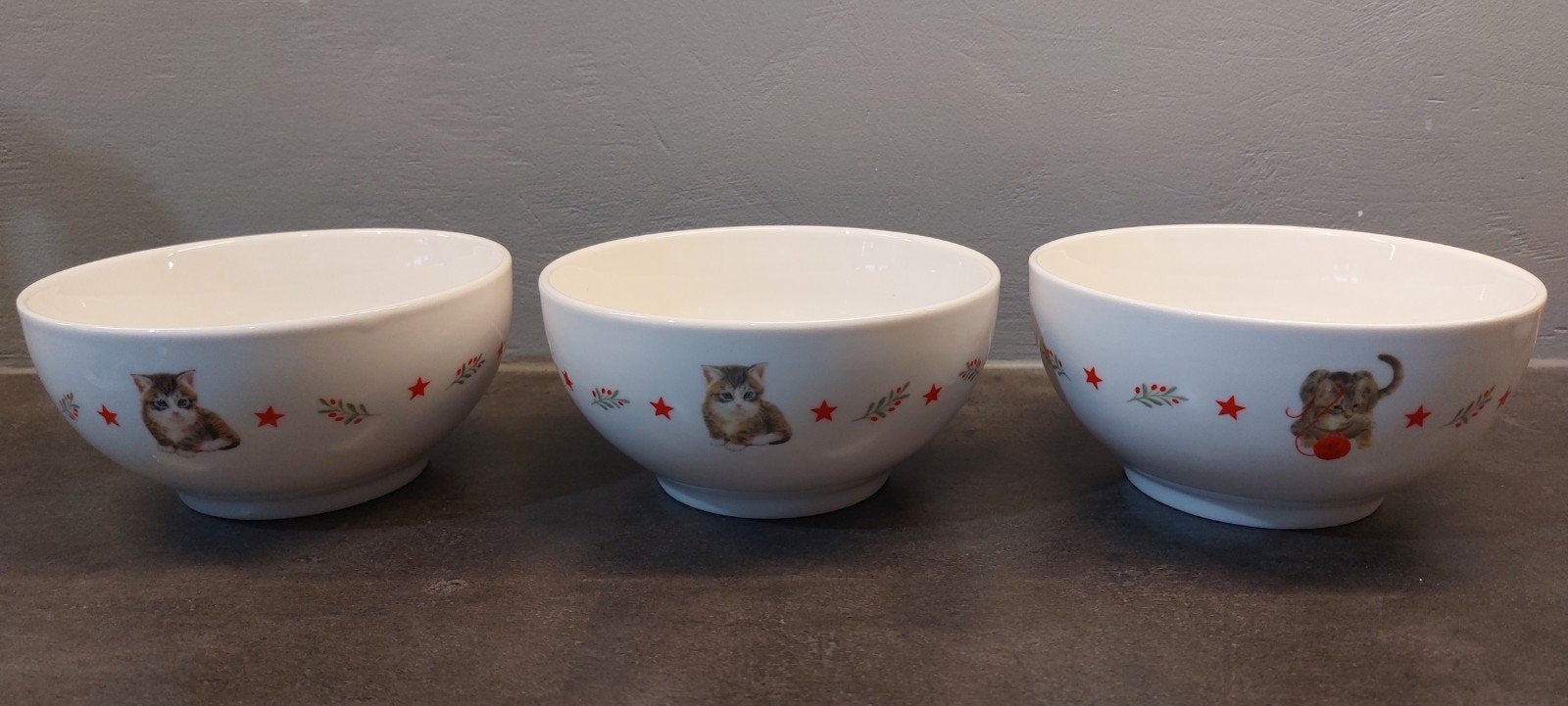 Francien schaatjes met katten 3×/Kerst Edition, Ophalen of Verzenden, Zo goed als nieuw, Overige stijlen, Kop(pen) en/of Schotel(s)