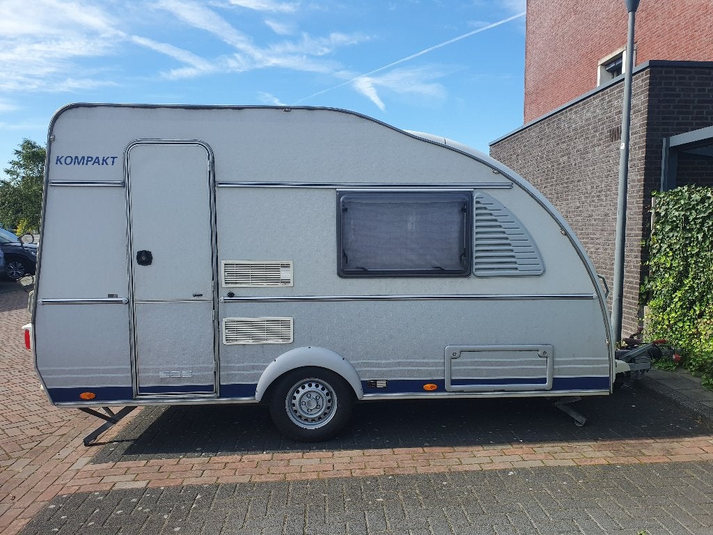Kip 37 EK Kompakt, Caravans en Kamperen, Caravans, Standaardzit, Kip, Tot en met 2, Schokbreker