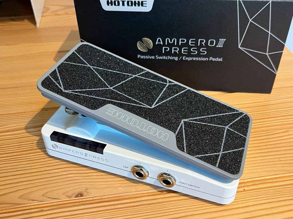 Hotone Ampero II Press, Muziek en Instrumenten, Ophalen of Verzenden, Zo goed als nieuw