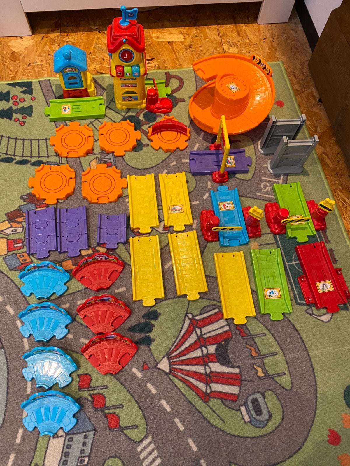 Vtech Toet Toet Auto’s Treinstation extra, Ophalen, Zo goed als nieuw