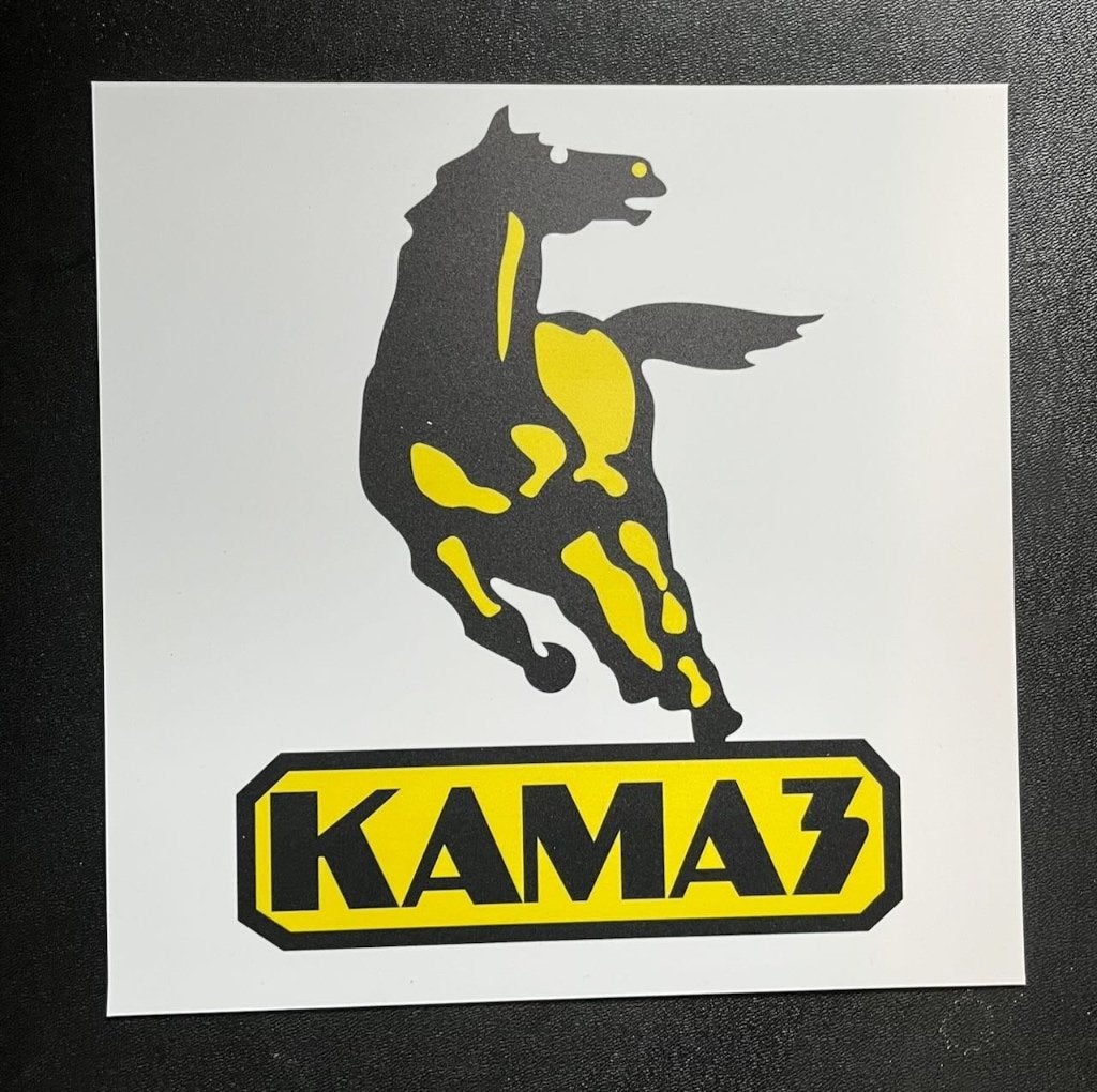 Kamaz reclamebordje 23,5 cm  kunststof, Ophalen of Verzenden, Zo goed als nieuw, Auto's