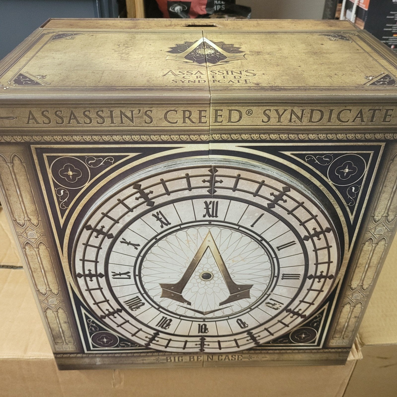 Assassin's Creed Syndicate Big Ben Collector's Case PS4, Ophalen of Verzenden, Zo goed als nieuw, Met 1 controller, Original