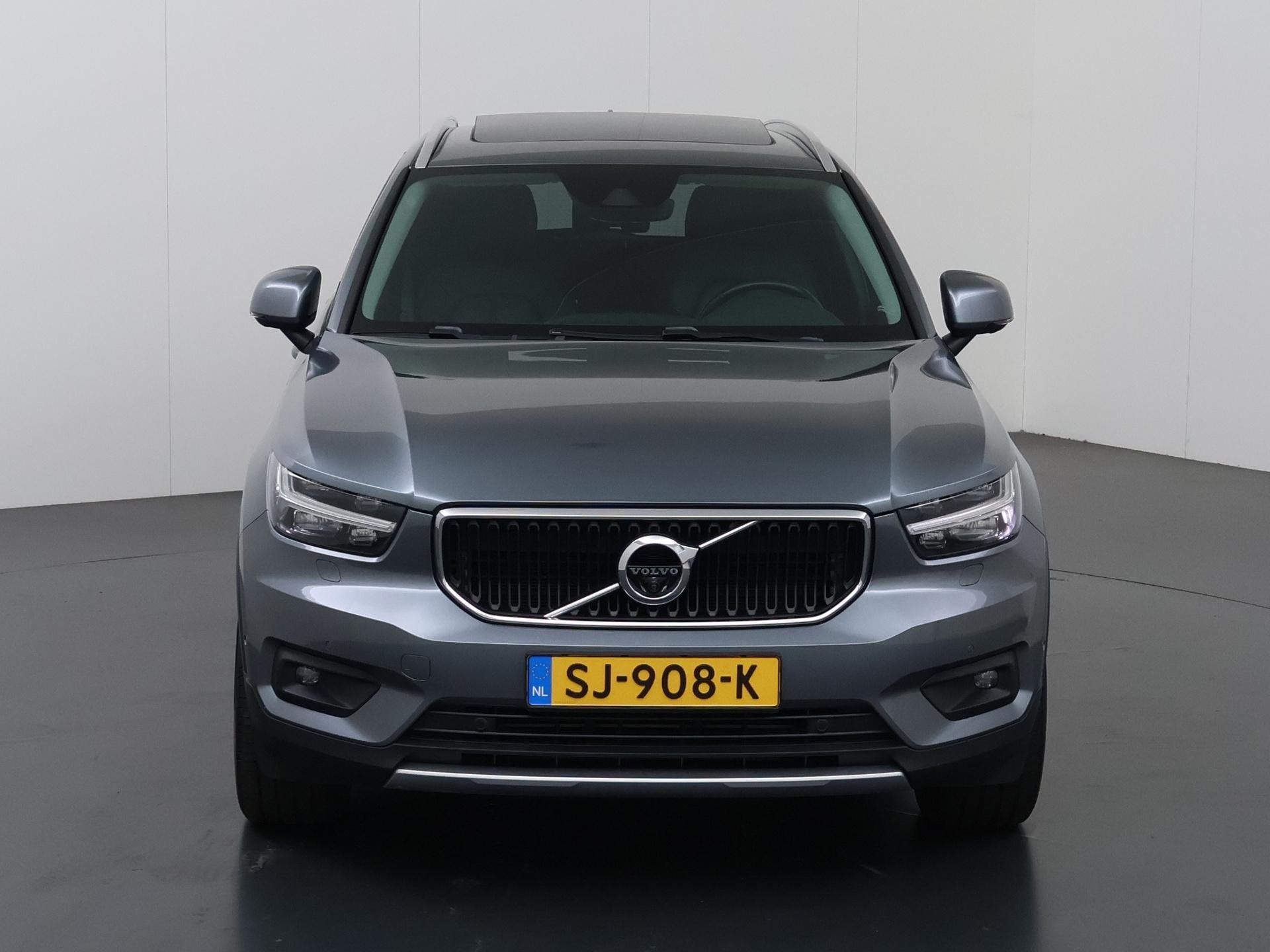 Volvo XC40 2.0 T5 AWD Intro Edition | 360 camera | Stoelverw, Automaat, Gebruikt, Euro 6, 4 cilinders