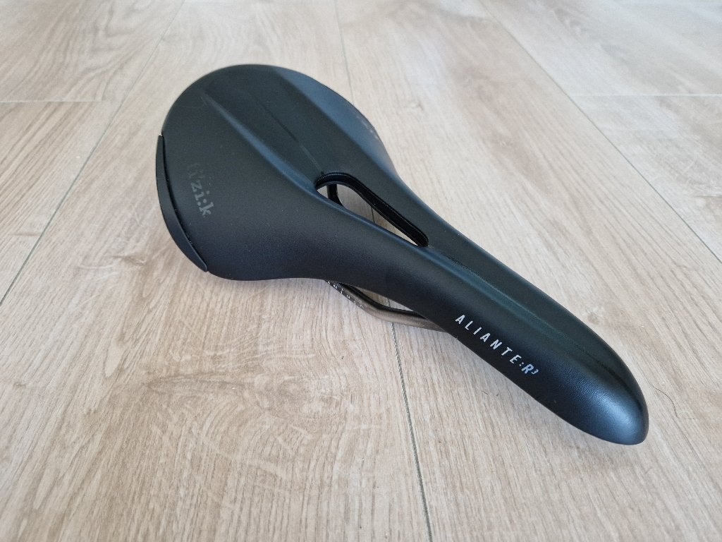 Fizik Alliante R3 Open L, Fietsen en Brommers, Fietsonderdelen, Ophalen of Verzenden, Gebruikt, Zadel, Fizik