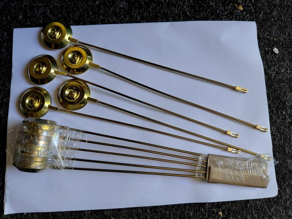 Slingers en slingerveren gratis erbij., Antiek en Kunst, Ophalen of Verzenden