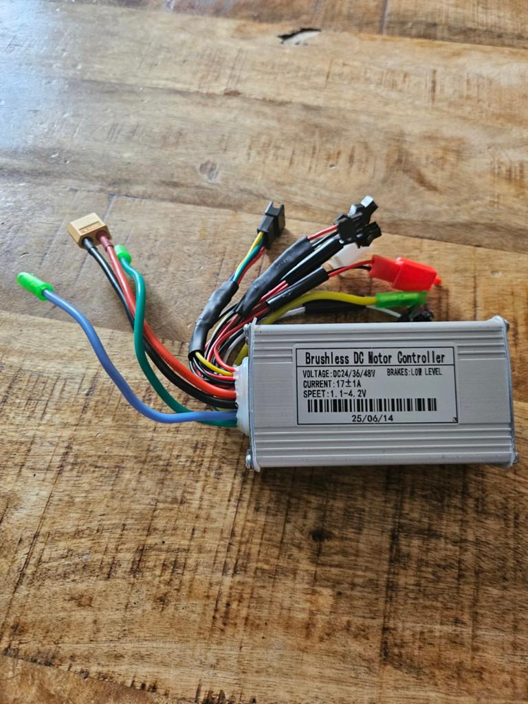 Brushless DC Motor Controller 24V/36V/48V, Fietsen en Brommers, Fietsonderdelen, Nieuw, Motor, Overige materialen, Elektrische fiets