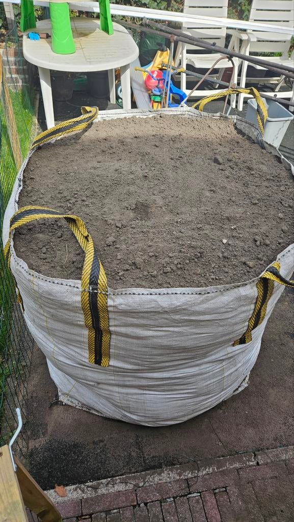 Zwart zand gratis, Ophalen, Gebruikt, Overige typen