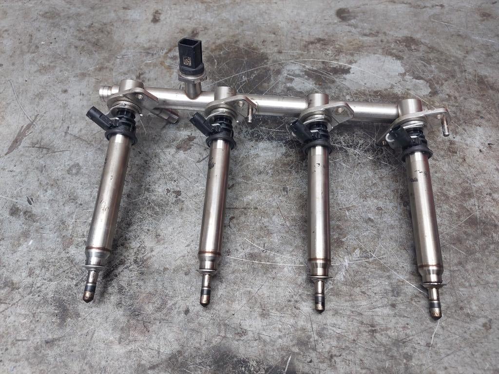 Mercedes injectoren gasklephuis a 2560700187 a 2641410100, Auto-onderdelen, Ophalen