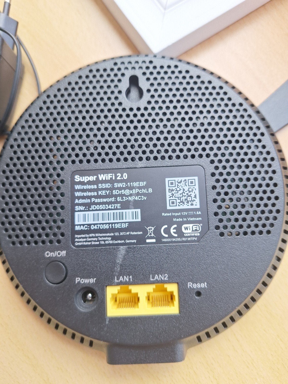 KPN Super Wifi 2.0 Router met Adapter en LAN-kabel, Ophalen, Zo goed als nieuw, Router, KPN