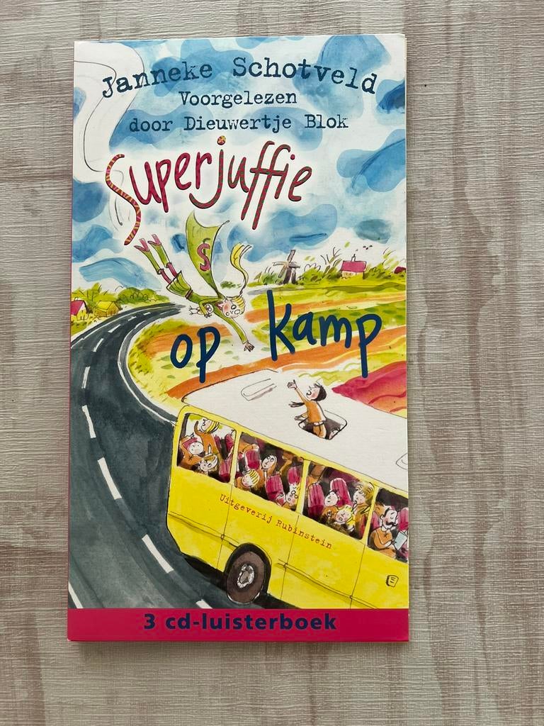 Luisterboeken Superjuffie op kamp te koop, Boeken, Luisterboeken, Ophalen of Verzenden, Kind