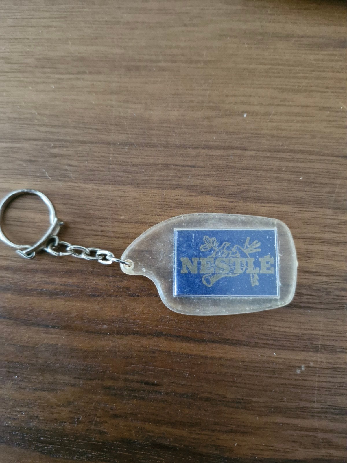 294 Vintage Nestlé sleutelhanger, Ophalen of Verzenden, Gebruikt, Merk