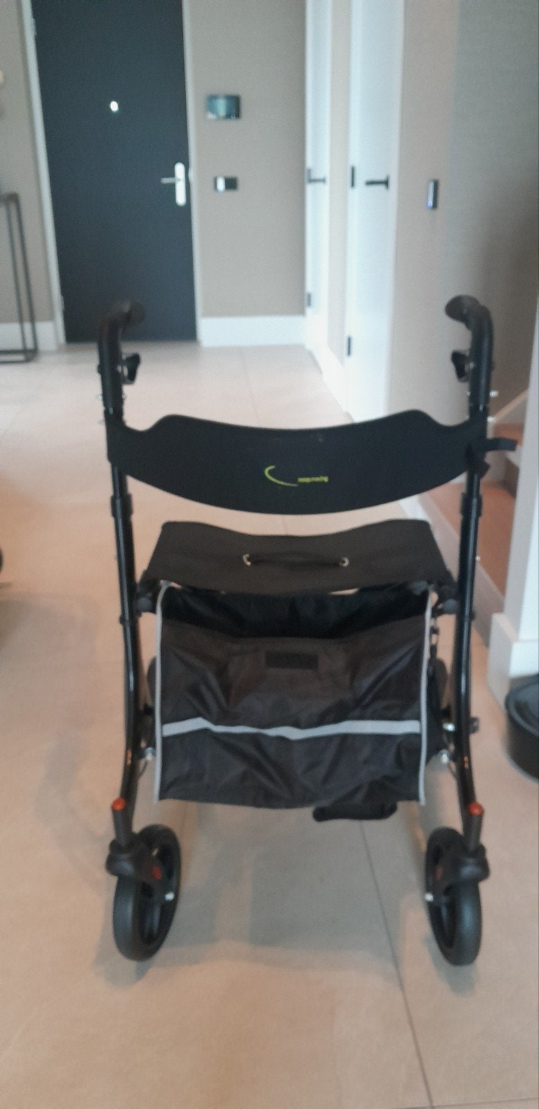 Multimotion inklapbare rollator, Ophalen, Lichtgewicht, Zo goed als nieuw