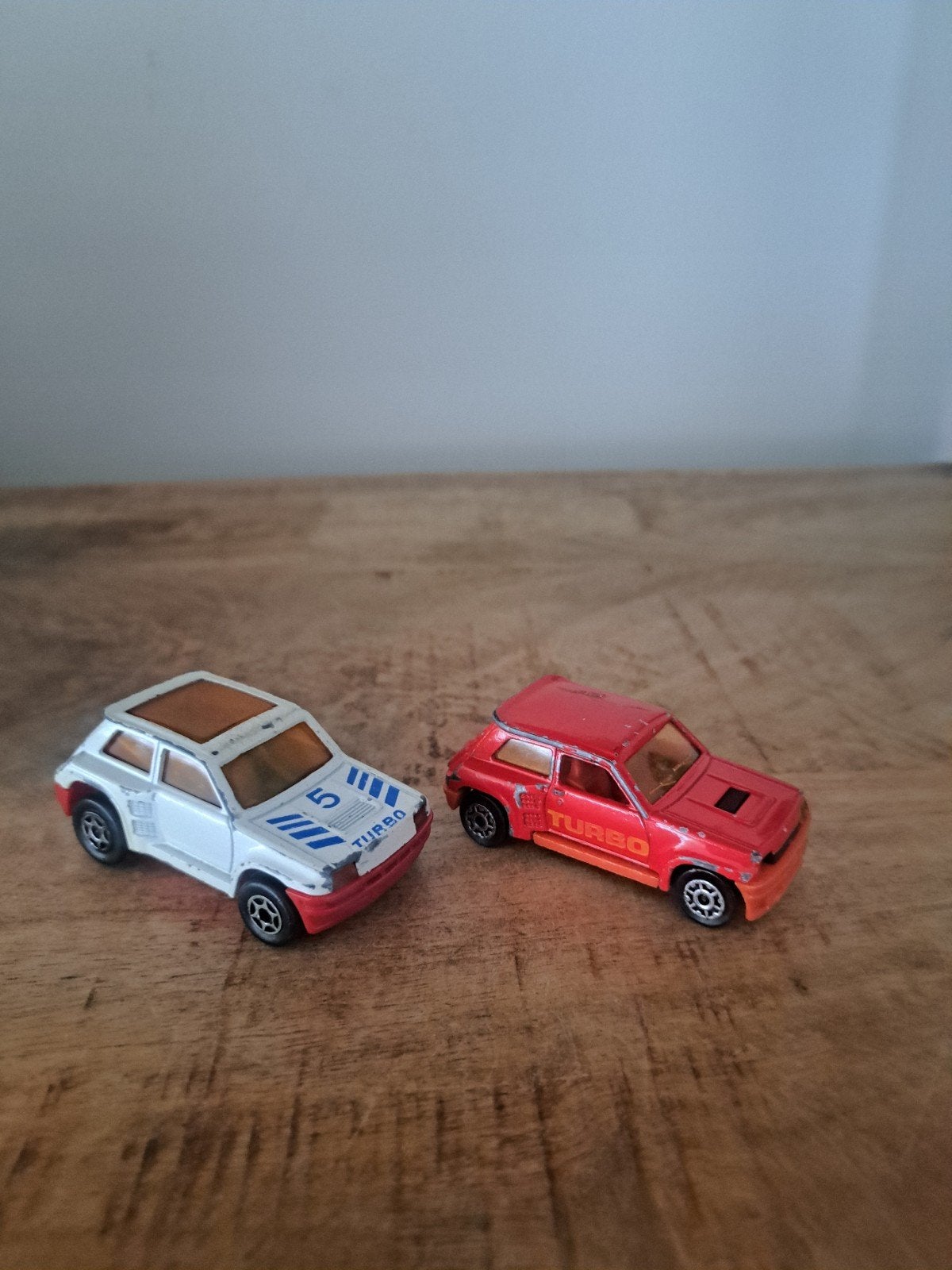 2 x majorette model Renault 5, France, Gebruikt, Auto, Ophalen of Verzenden