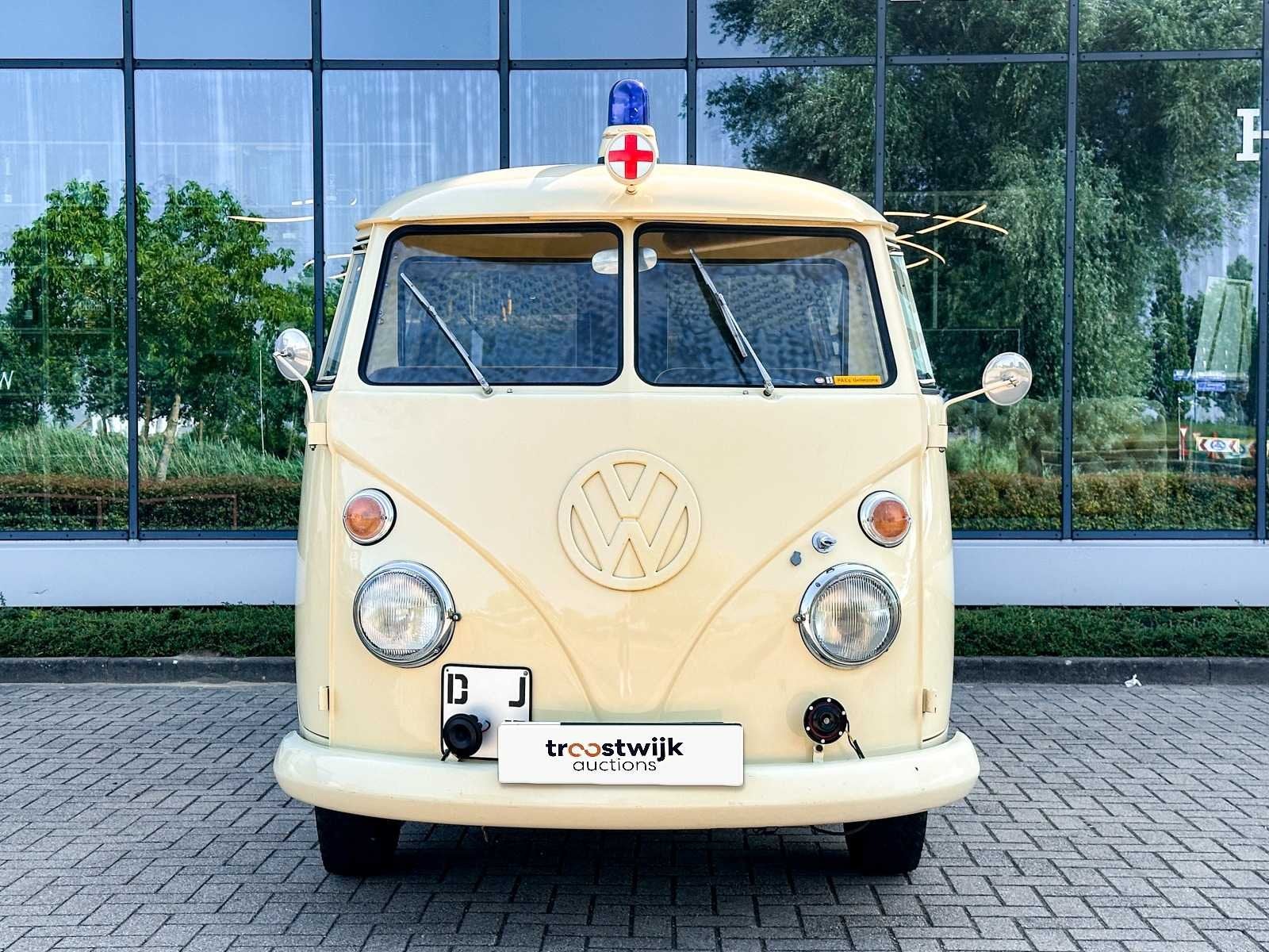 Volkswagen T1 Ambulance Transporter 1500-27 1965 BE-02-41, foto 9
