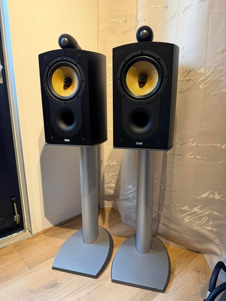 Mooie B&W 805N Nautilus Luidsprekers - Black Ash, Audio, Tv en Foto, Luidsprekers, Ophalen of Verzenden, Zo goed als nieuw, 60 tot 120 watt