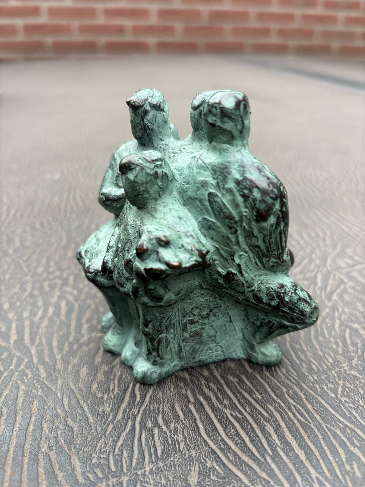 Bronzen beeldje Karin Beek - 12,5 Jaar Cordaan, Groep mensen, Minder dan 20 cm, Ophalen of Verzenden, Brons