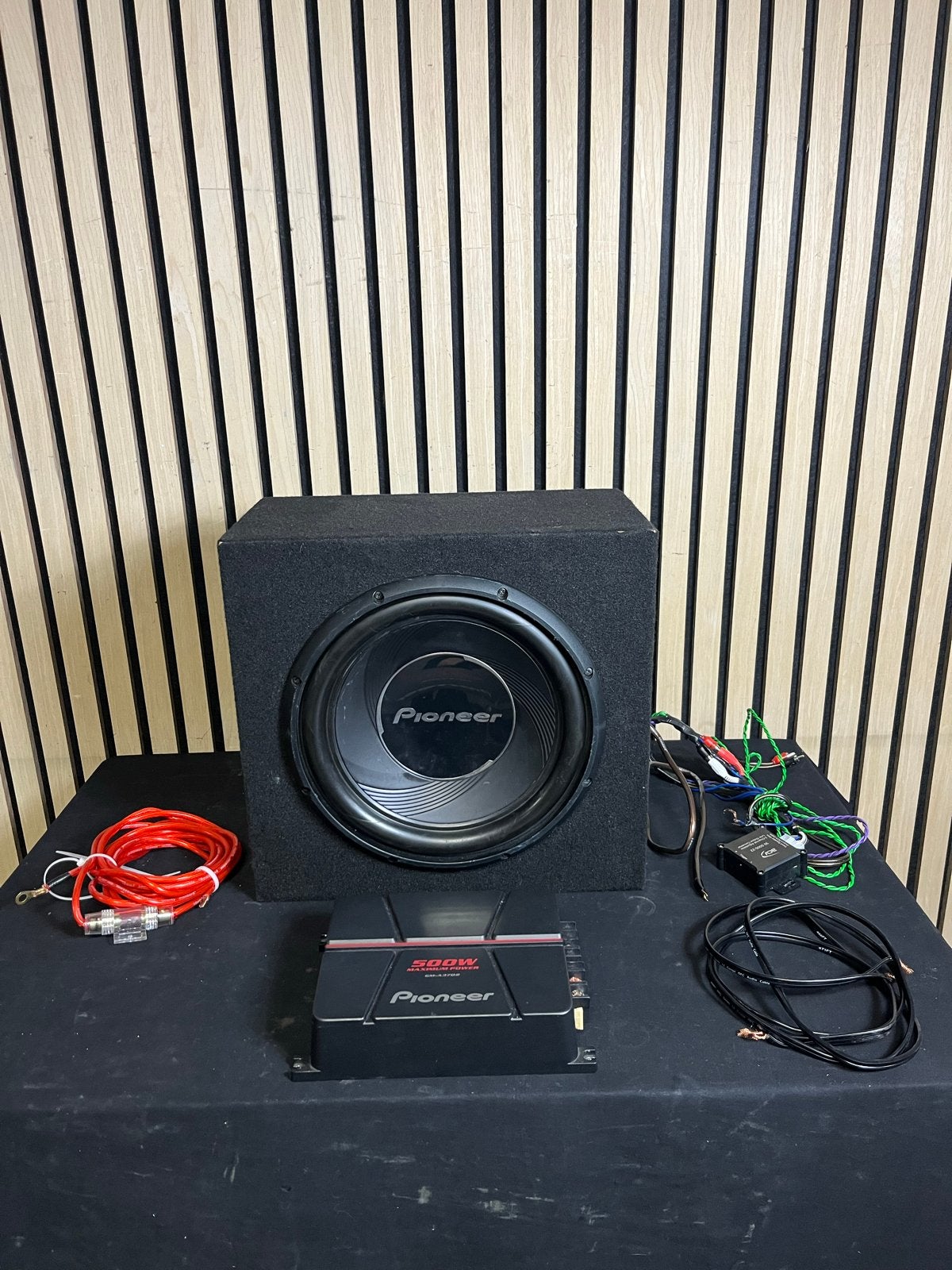 Pioneer Subwoofer met Versterker en Bekabeling, Ophalen, Gebruikt, Pioneer@gmail.com, Pioneer nederland