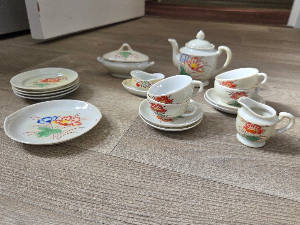 Kinderserviesje porselein, Ophalen