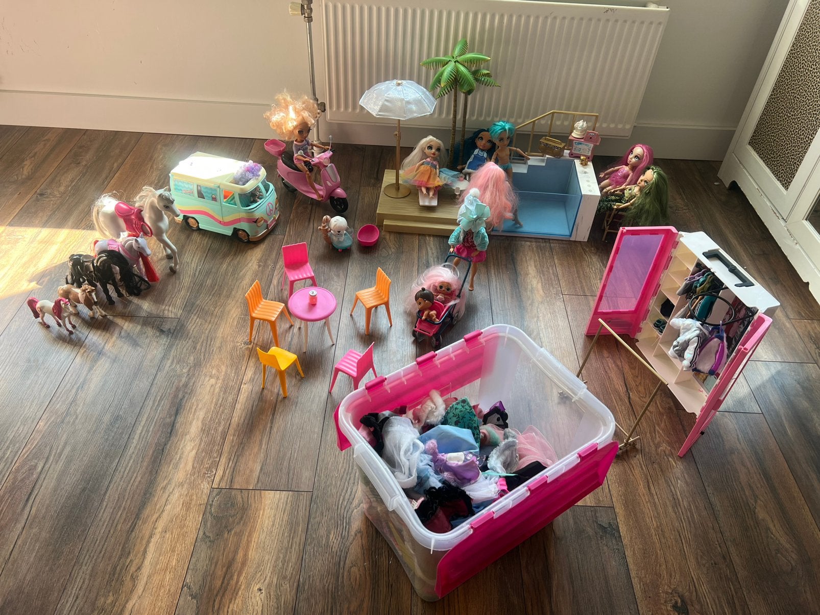 Rainbow high poppen 8 en accessoires, Ophalen of Verzenden, Zo goed als nieuw