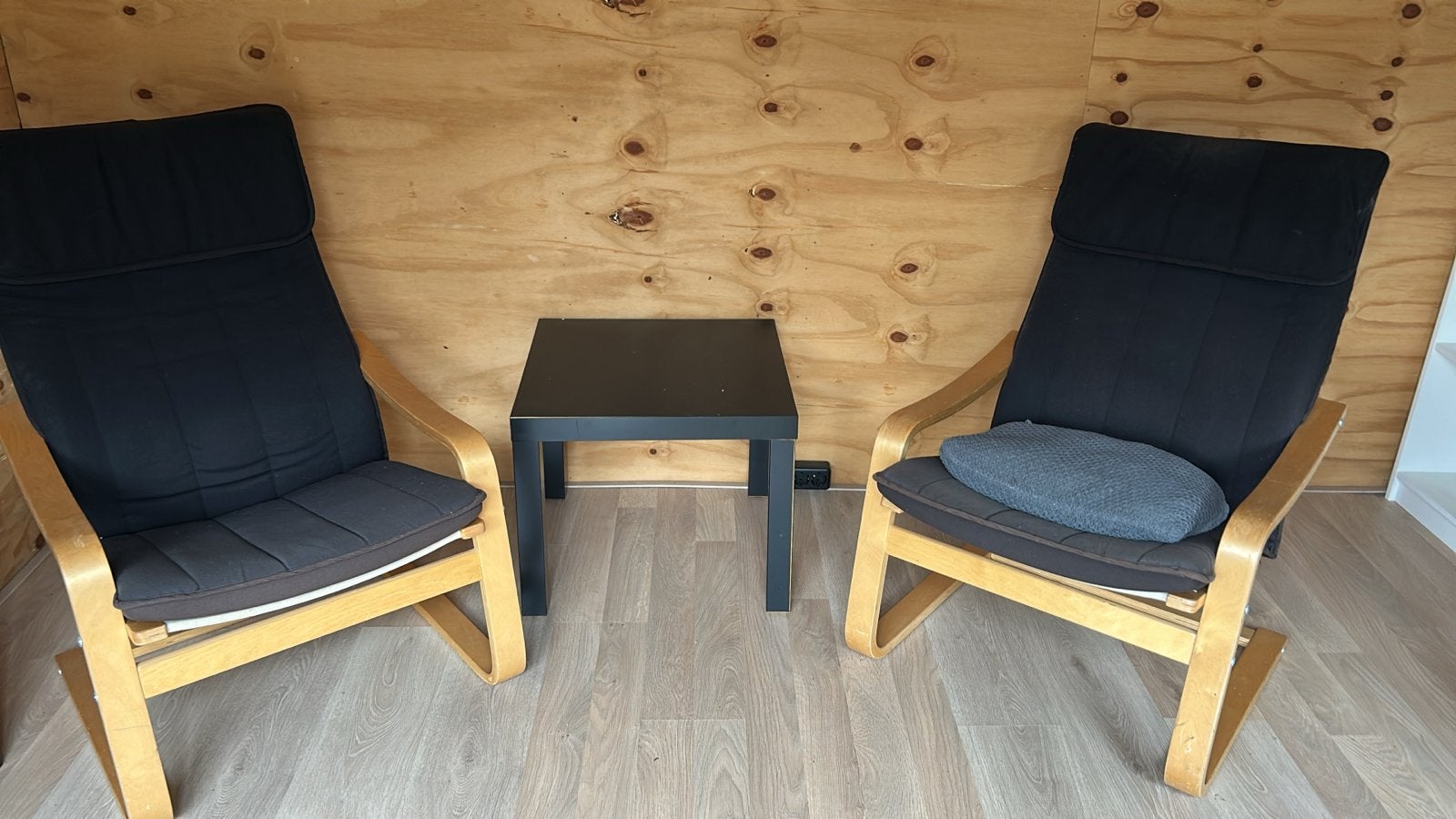 2 IKEA Poäng stoelen, Huis en Inrichting, Ophalen, Gebruikt, Hout