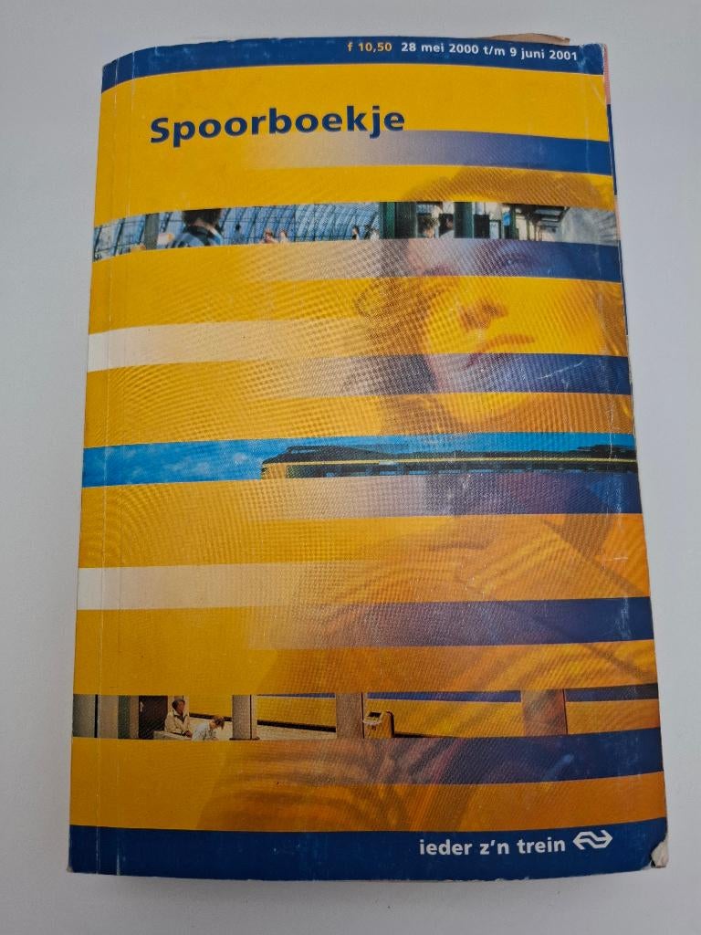spoorboekje NS 2000-2001, Verzamelen, Spoorwegen en Tramwegen, Verzenden, Gebruikt, Trein, Boek of Tijdschrift