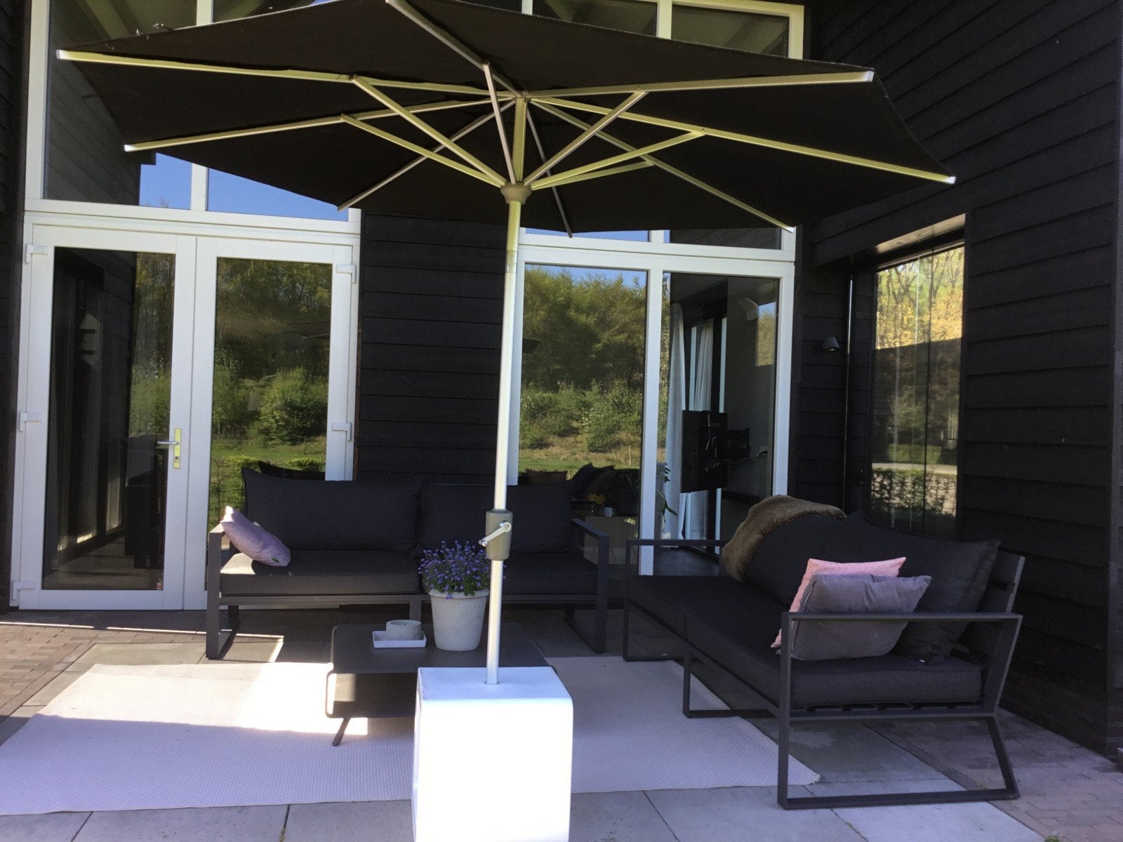 Borek Samos loungeset, Tuin en Terras, Tuinsets en Loungesets, Zo goed als nieuw, Loungeset, Aluminium, 4 zitplaatsen, Bank, Bijzettafel
