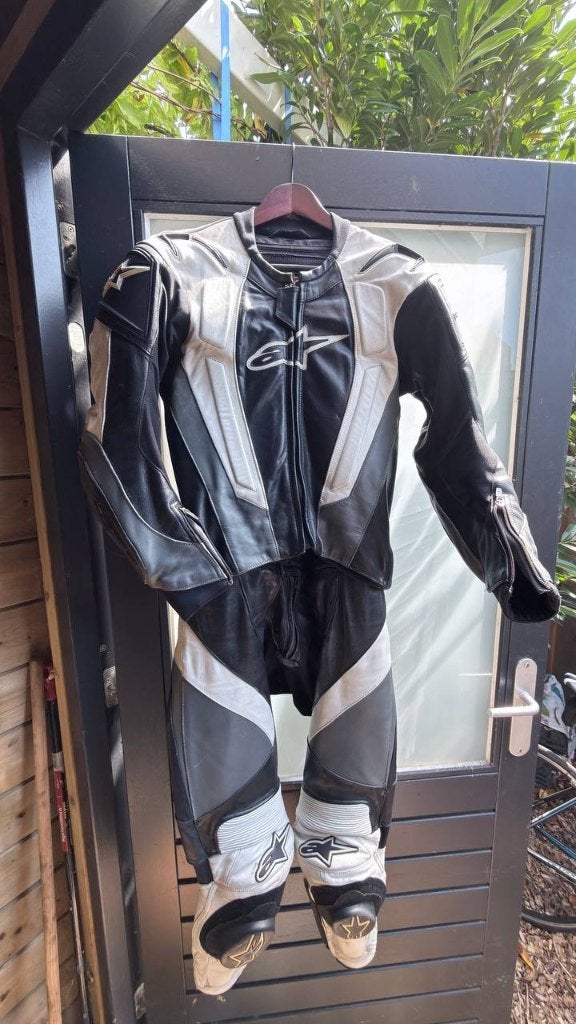 Alpinestars leren motorpak tweedelig, maat EUR 50 / USA 40, Motoren, Kleding | Motorkleding, Ophalen of Verzenden, Tweedehands